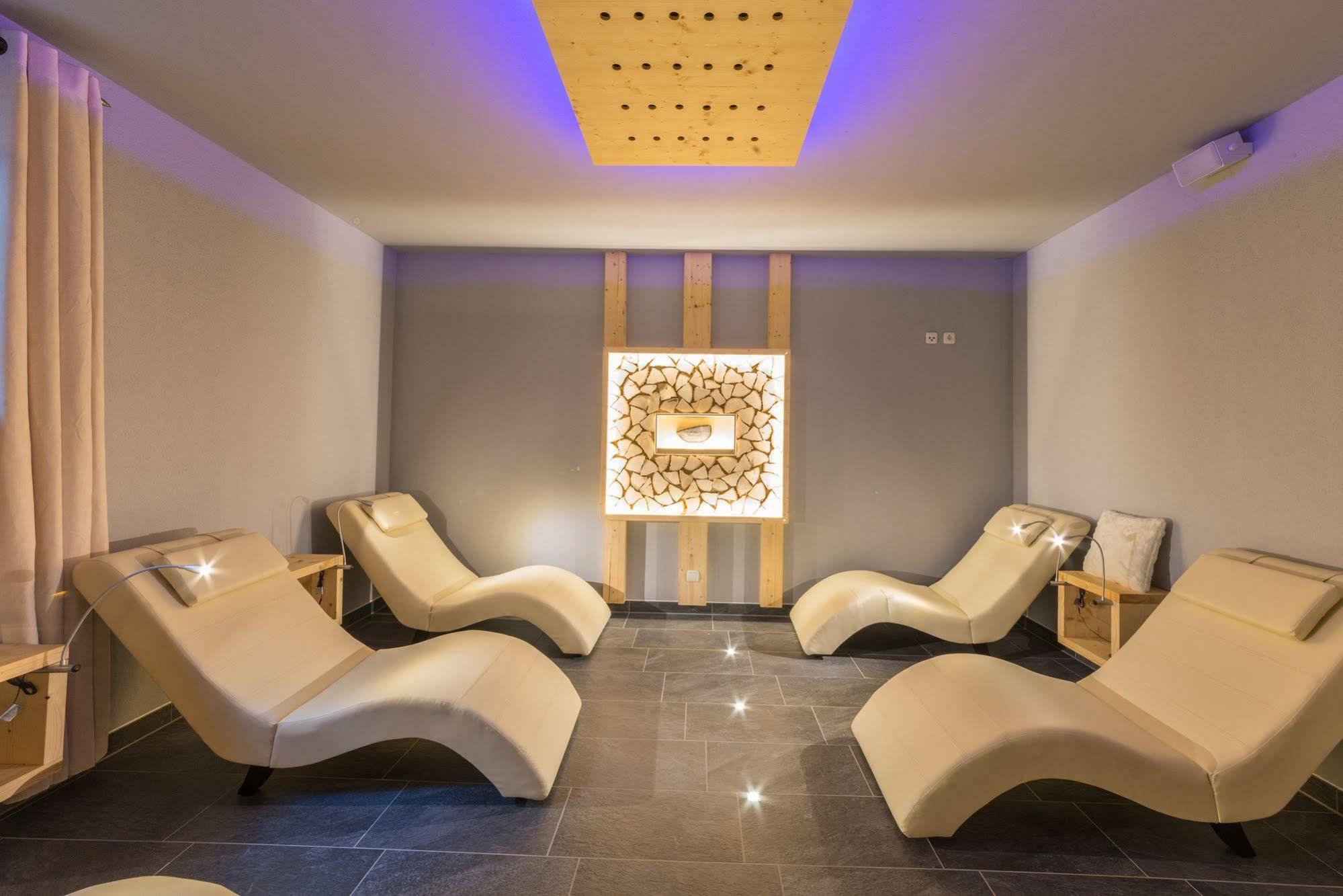 Hotel Waldhof Hohenkammer Екстер'єр фото